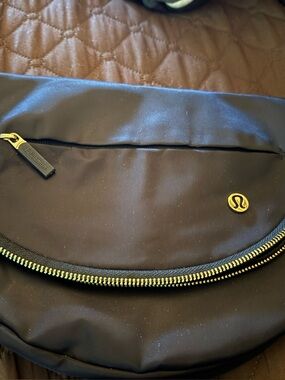 lululemon athletica Black Belt Bag with Gold Accents